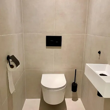 Engaged 1 Bedroom 50m2 -ss177e- * ロッテルダム